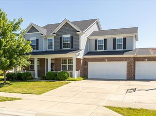 8805 N Springview Dr, McCordsville, IN 46055
