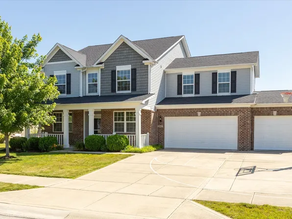 8805 N Springview Dr, McCordsville, IN 46055
