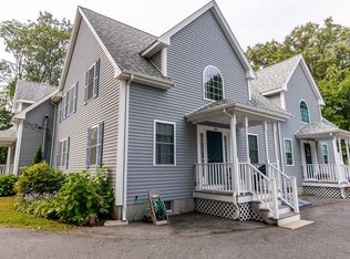 98 Hart St #B, Taunton, MA 02780