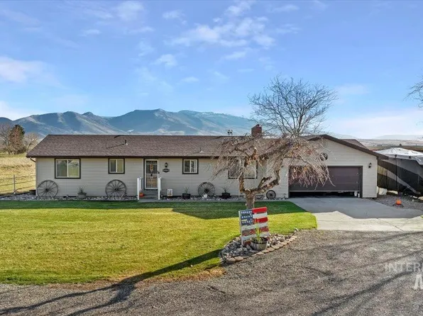 411 Mountain View Ln, Burley, ID 83318