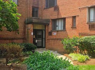 4717 1st St SW APT 303, Washington, DC 20032