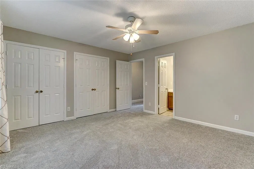 2 bed, 2.5 bath, 1332 sqft, $1,600 — Photo 1