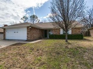 3613 Woodmoor Rd, Fort Worth, TX 76133
