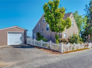 1938 Ganter Rd, La Habra Heights, CA 90631