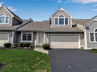 6 Old Mill Cir, Elma, NY 14059