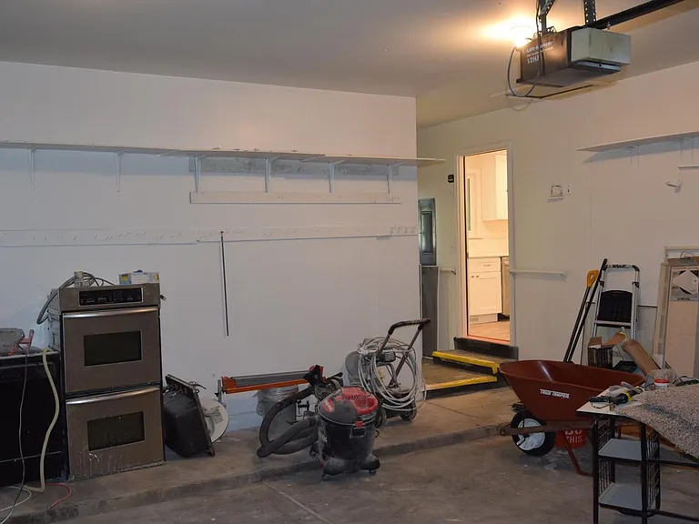 95 W 600 N — Photo 20