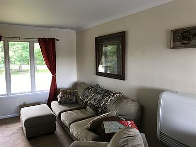 Upper living area