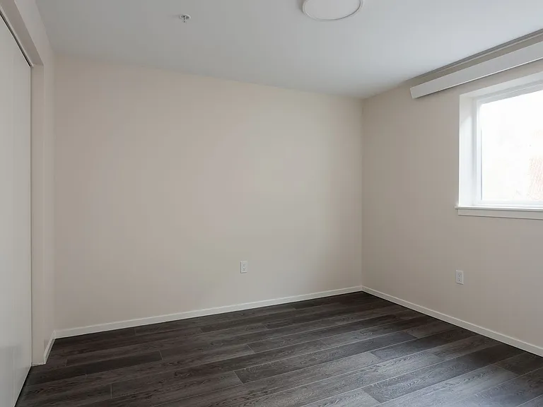 10317 Greenwood Ave N — Photo 14