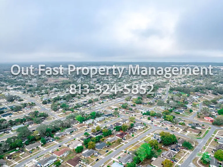 1273 Sylvia Ave — Photo 56