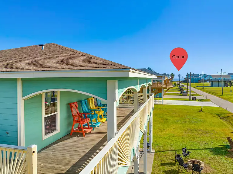 986 Bahama Dr — Photo 29