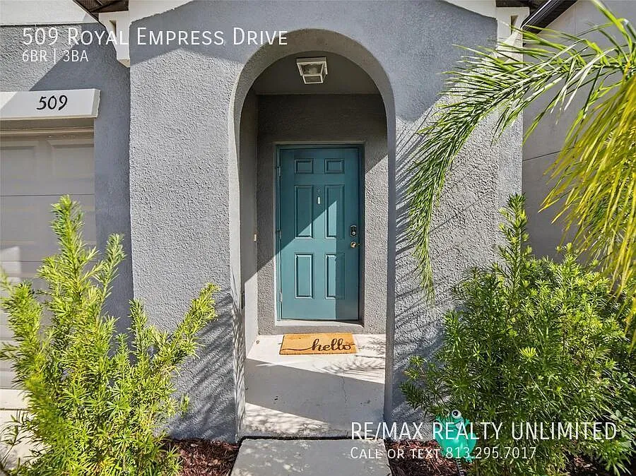 Section 8 Accepted! 509 Royal Empress Drive Ruskin, FL 33570 — Photo 3