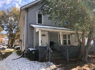 318 S Johnson St, Iowa City, IA 52240