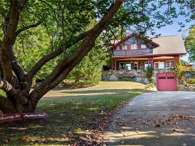72 Highland Rd, Bristol, RI, 02809