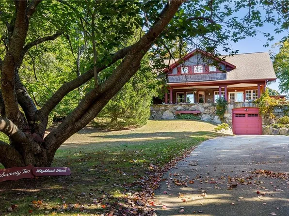 72 Highland Rd, Bristol, RI 02809