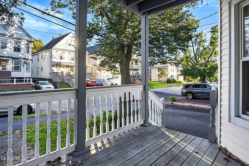 3rd image of 1575 Avenue A