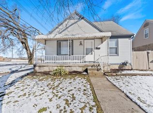 13556 Pullman St, Southgate, MI 48195