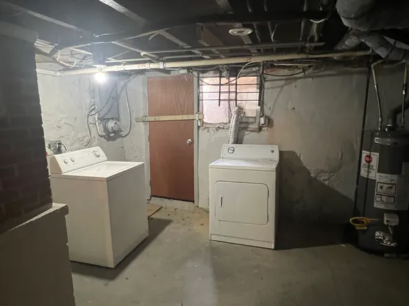 3203 Elmley Ave, Baltimore, MD 21213