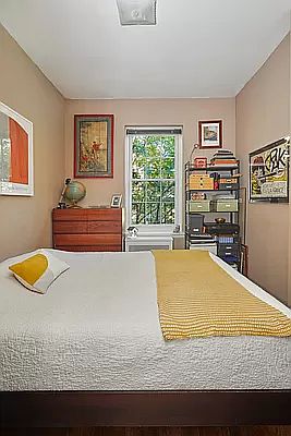 3rd image of 345 W 21st St APT 4C
