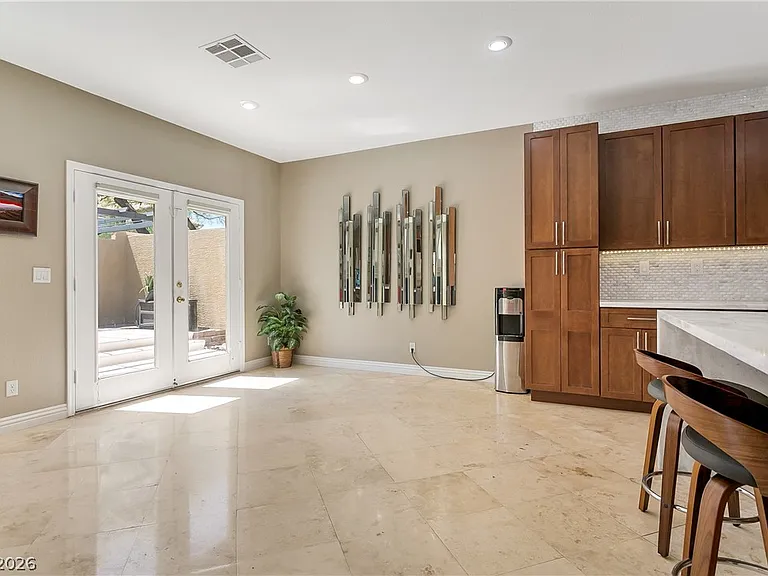 10617 Redwood Grove Ave — Photo 9