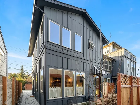 5033 25th Avenue SW #C, Seattle, WA 98106