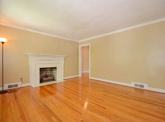 2nd image of 3207 Keenan Dr