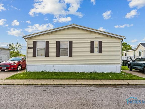 2nd image of 1872 Woodridge Cres Lot 91