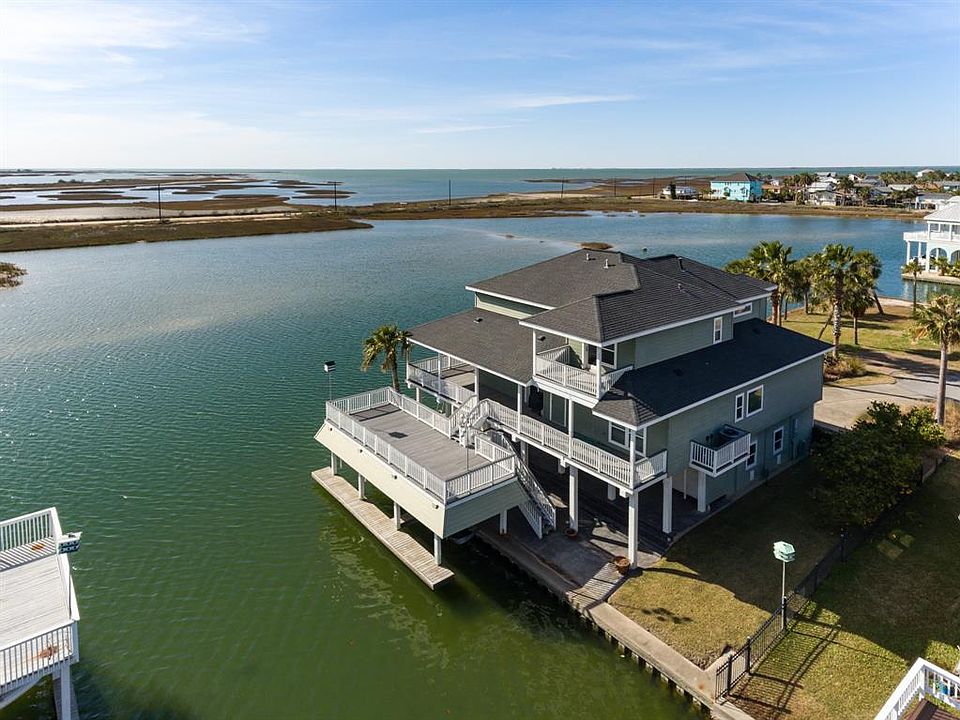 1st image of 16643 Bahama Way