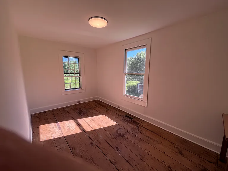 185 Level Green Rd — Photo 4
