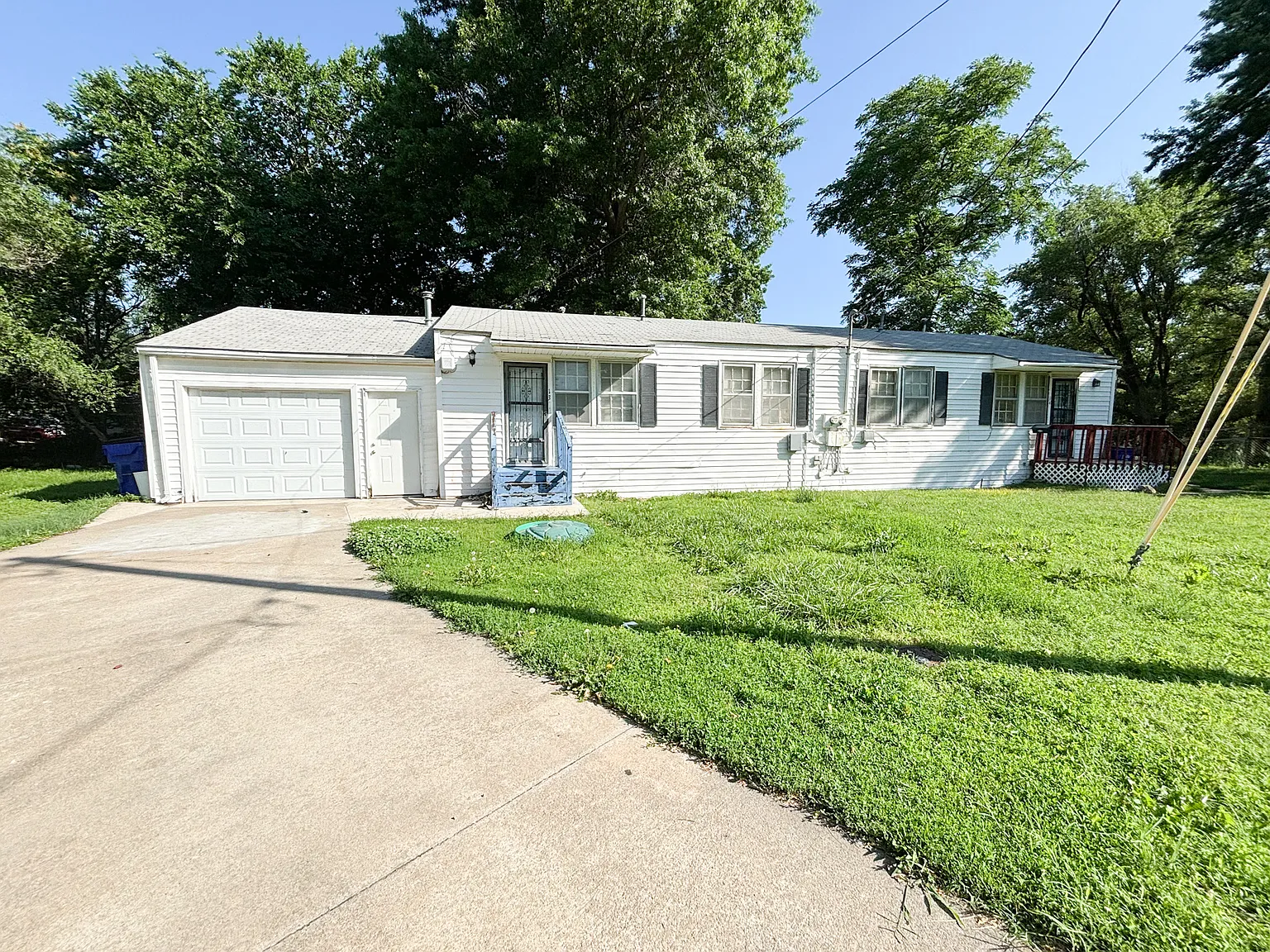 2 bed, $850 — Photo 2