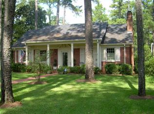 1805 Valley Rd, Albany, GA 31707