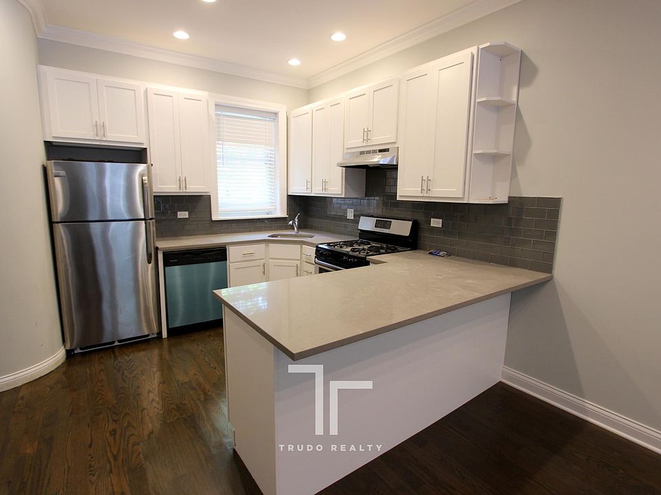 1st image of 3846 N Southport Ave #1A