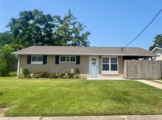 10 Dolores Dr, Waggaman, LA 70094