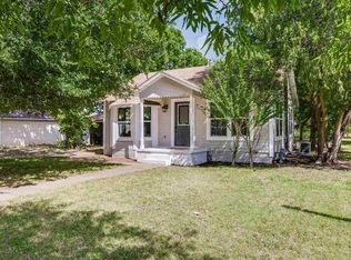 1316 W 9th St, Mc Gregor, TX 76657