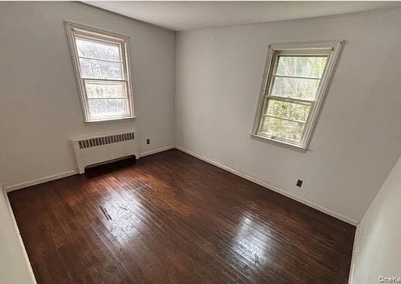 4th image of 120 Clunie Avenue