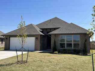 15108 Hill Branch Rd, Edmond, OK 73013