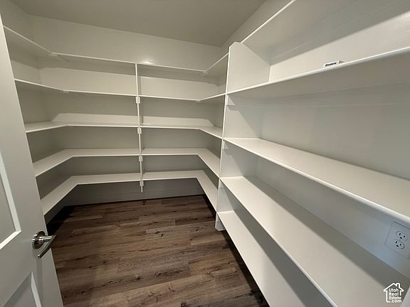 5th image of 96 W Harper Way #208