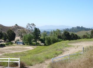 8406 Waters Rd, Moorpark, CA 93021