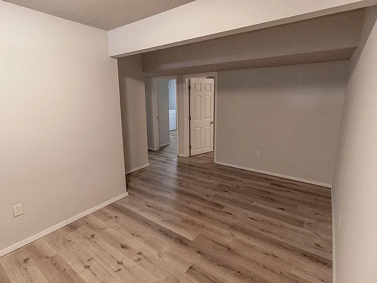 216 Wheaton Ct — Photo 20