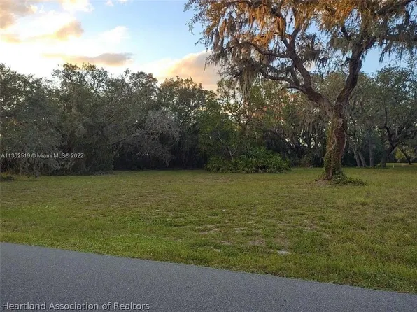6025 Edgewater Ter, Sebring, FL 33876