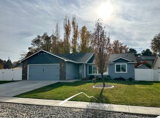 2070 Kelly Dr, Payette, ID 83661