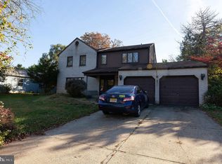 8 W High Ridge Rd, Cherry Hill, NJ 08003