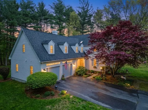 6 New Pond Rd, Groton, MA 01450