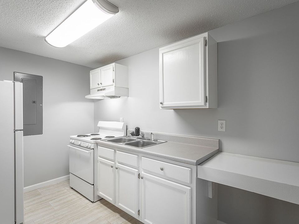 1st image of 101 Creeks Bend Dr #58