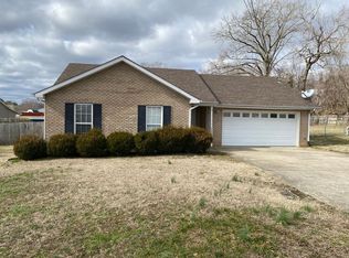 224 Lady Alice Ct, Clarksville, TN 37042