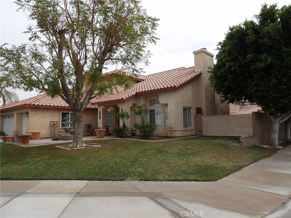 1st image of 43672 Messina Ct