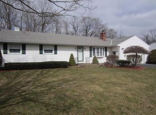 6 Forge Hill Dr, Ilion, NY 13357