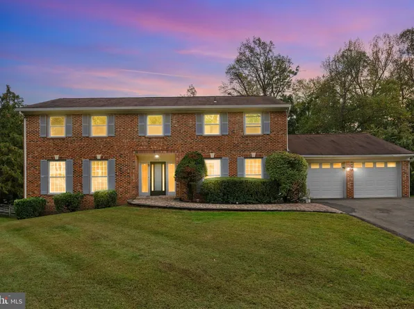 2217 Falling Creek Rd, Silver Spring, MD 20904