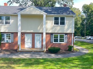 10 Carolina Dr APT 36, Oakdale, CT 06370