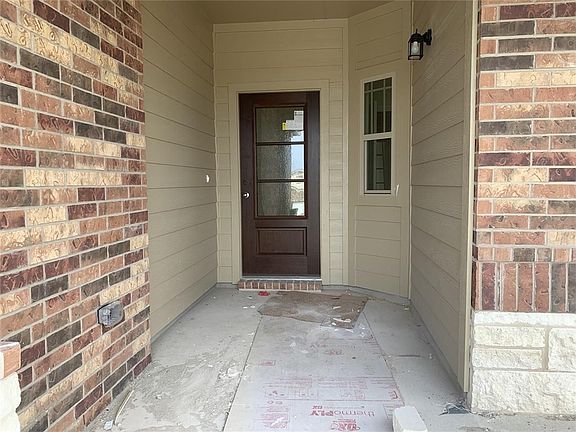 2nd image of 129 Finstown St