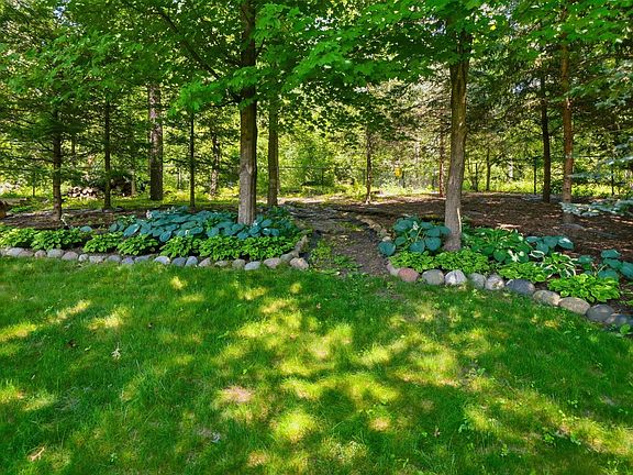 3rd image of 12568 Everest Ct E
